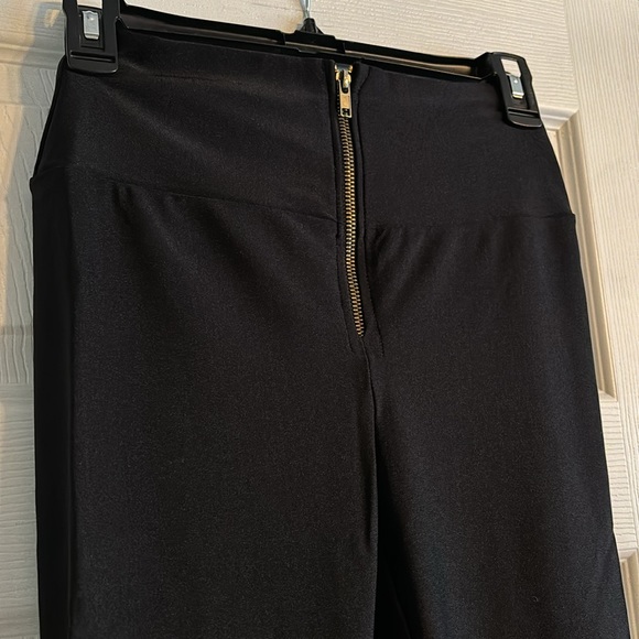 Akira leggings - Picture 2 of 5